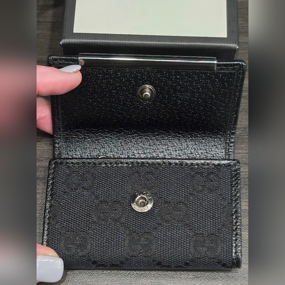 NIB Gucci Key Case/Card Holder with Box & Ribbon - Picture 3 of 11